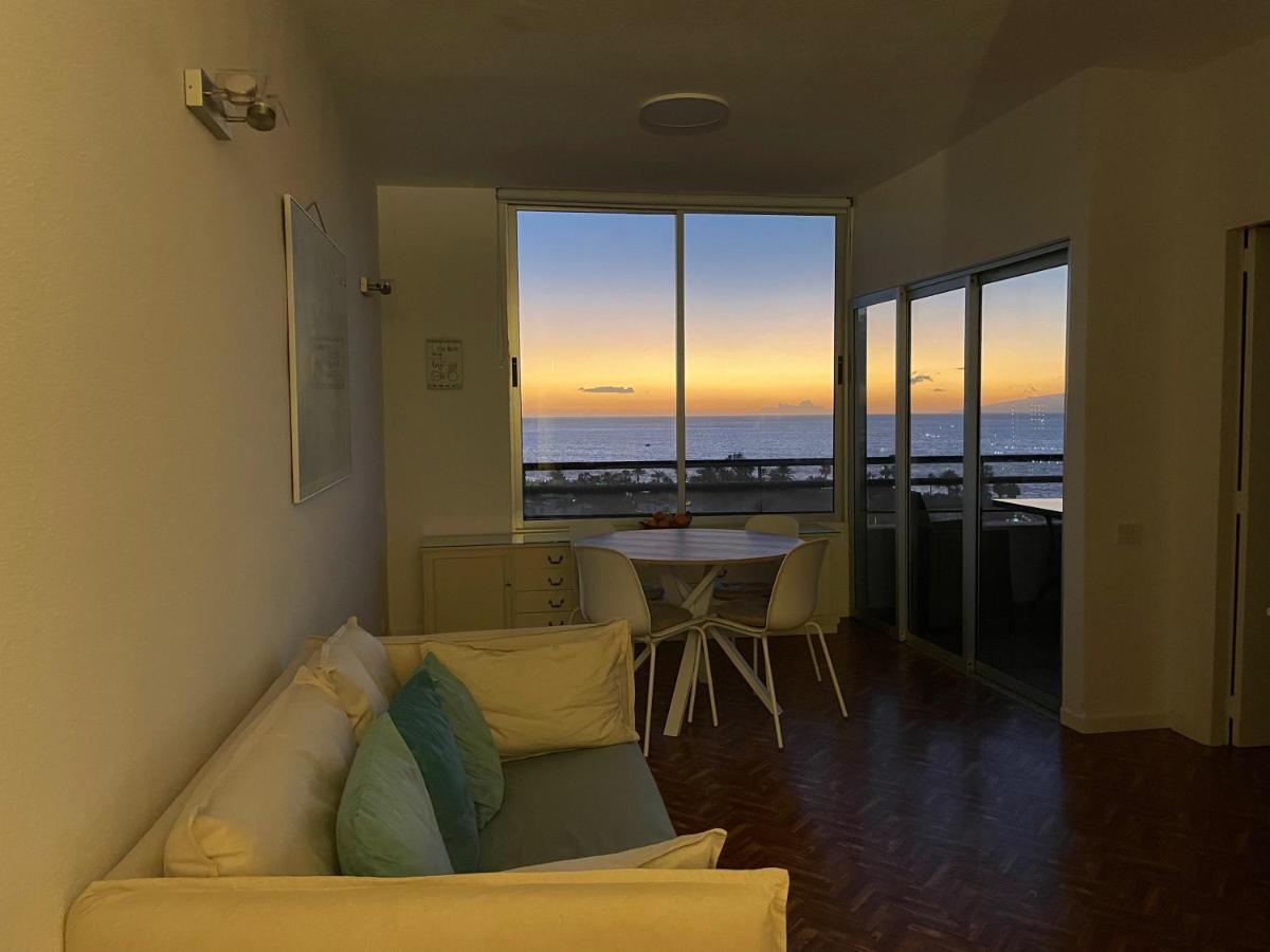 Cozy Ocean And La Gomera View Appartment Playa de las Americas  Exterior photo