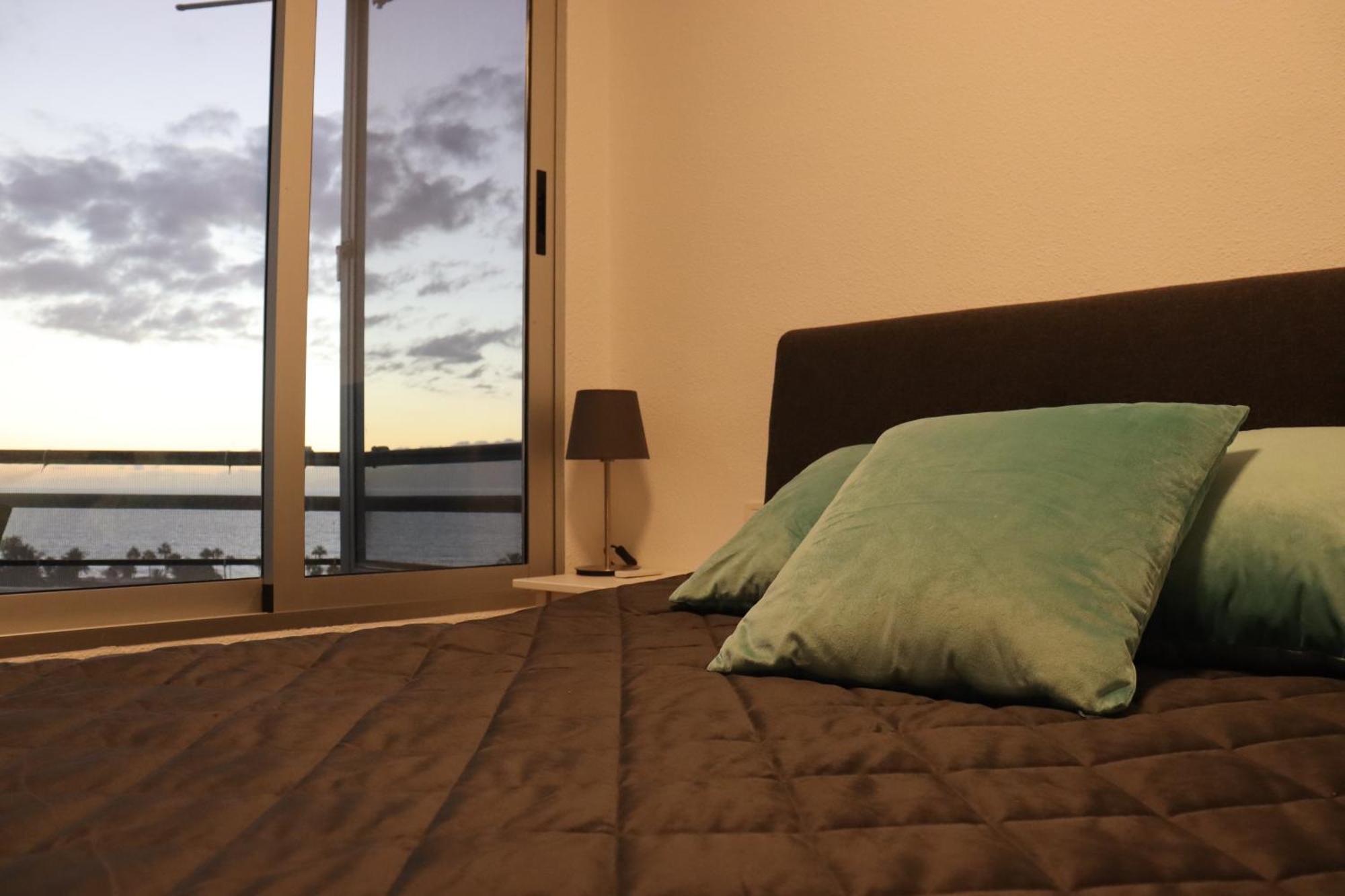 Cozy Ocean And La Gomera View Appartment Playa de las Americas  Exterior photo