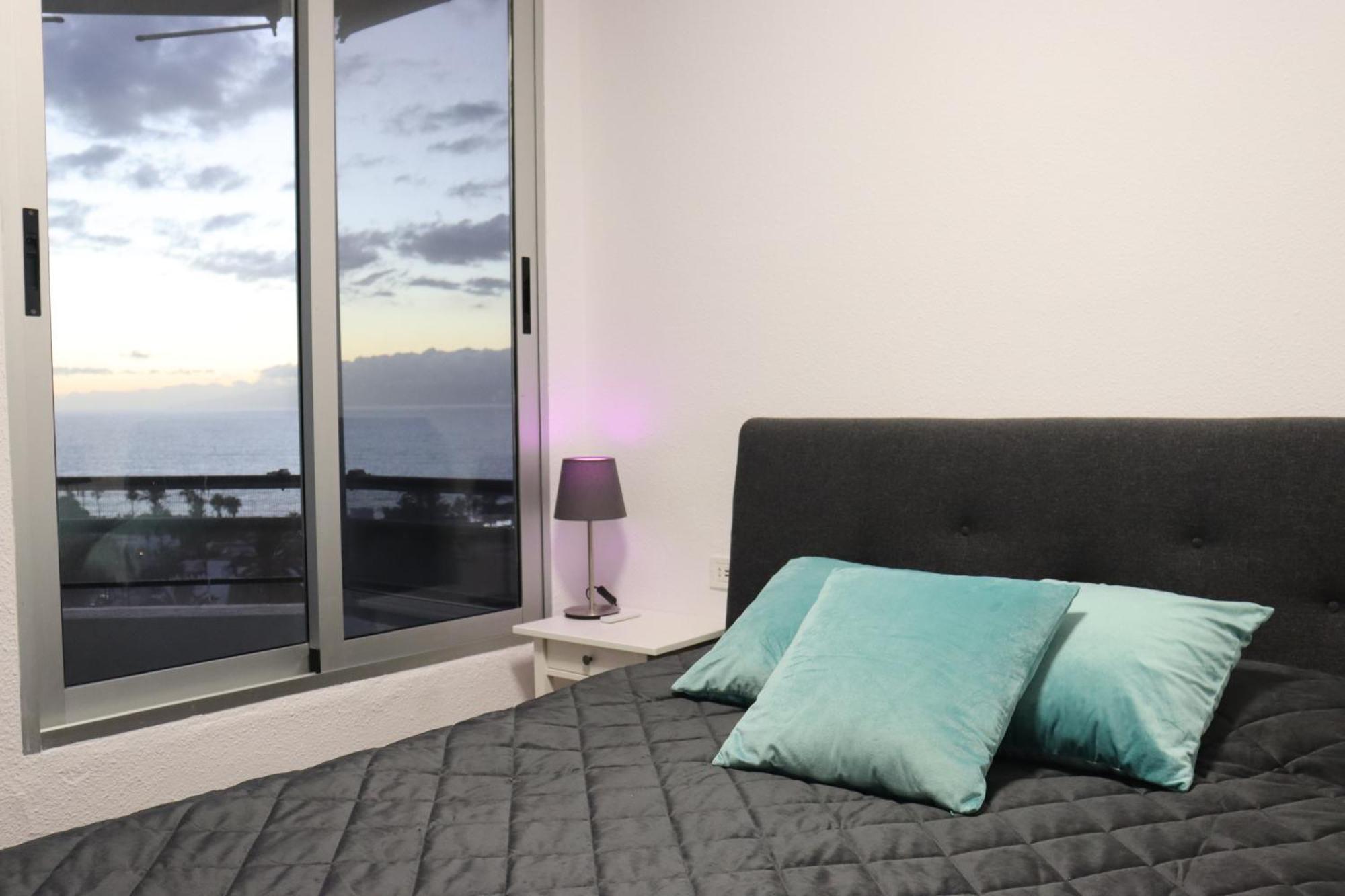 Cozy Ocean And La Gomera View Appartment Playa de las Americas  Exterior photo